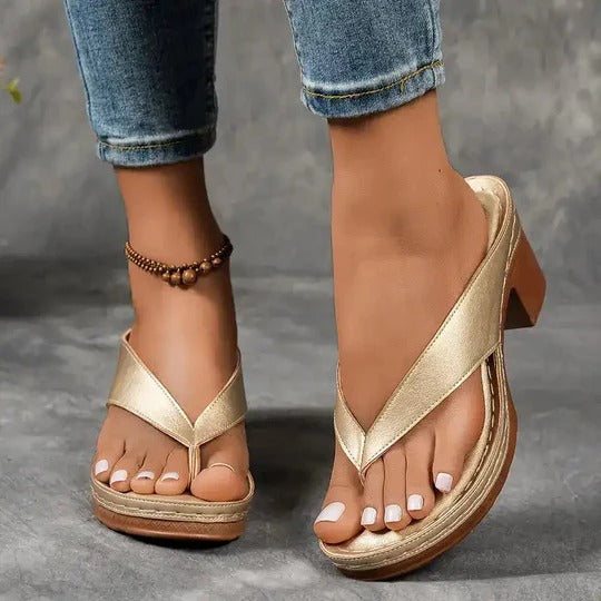 Alondra |  Elegant Relaxed Sandals