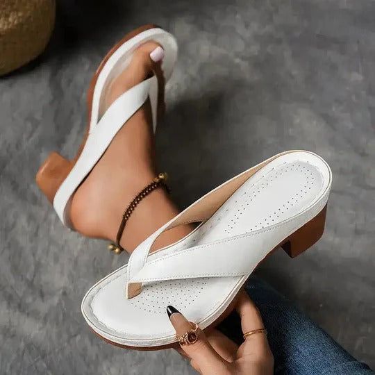 Alondra |  Elegant Relaxed Sandals